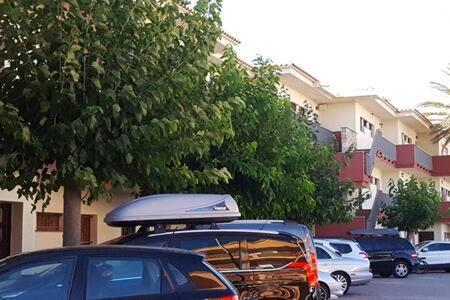Port Sotavent 2C - Apartamento En La Marina De Empuriabrava - Piscina Comunitaria, - Parking - Vistas Al Canal - Cerca Centro Y Playa Kültér fotó